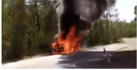 
            Видеофакт: На Вилюйском тракте сгорел автомобиль        