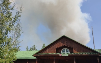 Селу в Якутии угрожает лесной пожар
