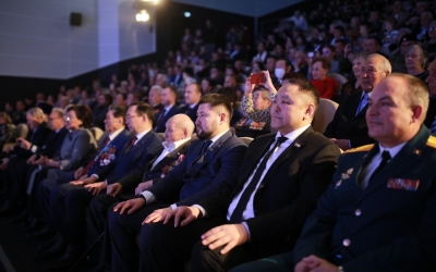 В Якутске прошли торжественные мероприятия в честь присвоения звания «Город трудовой доблести»