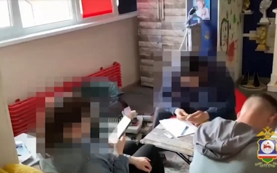 Задержаны жители Татарстана и Московской области, обвиняемые в похищении у двух якутянок 10-ти и двух миллионов рублей